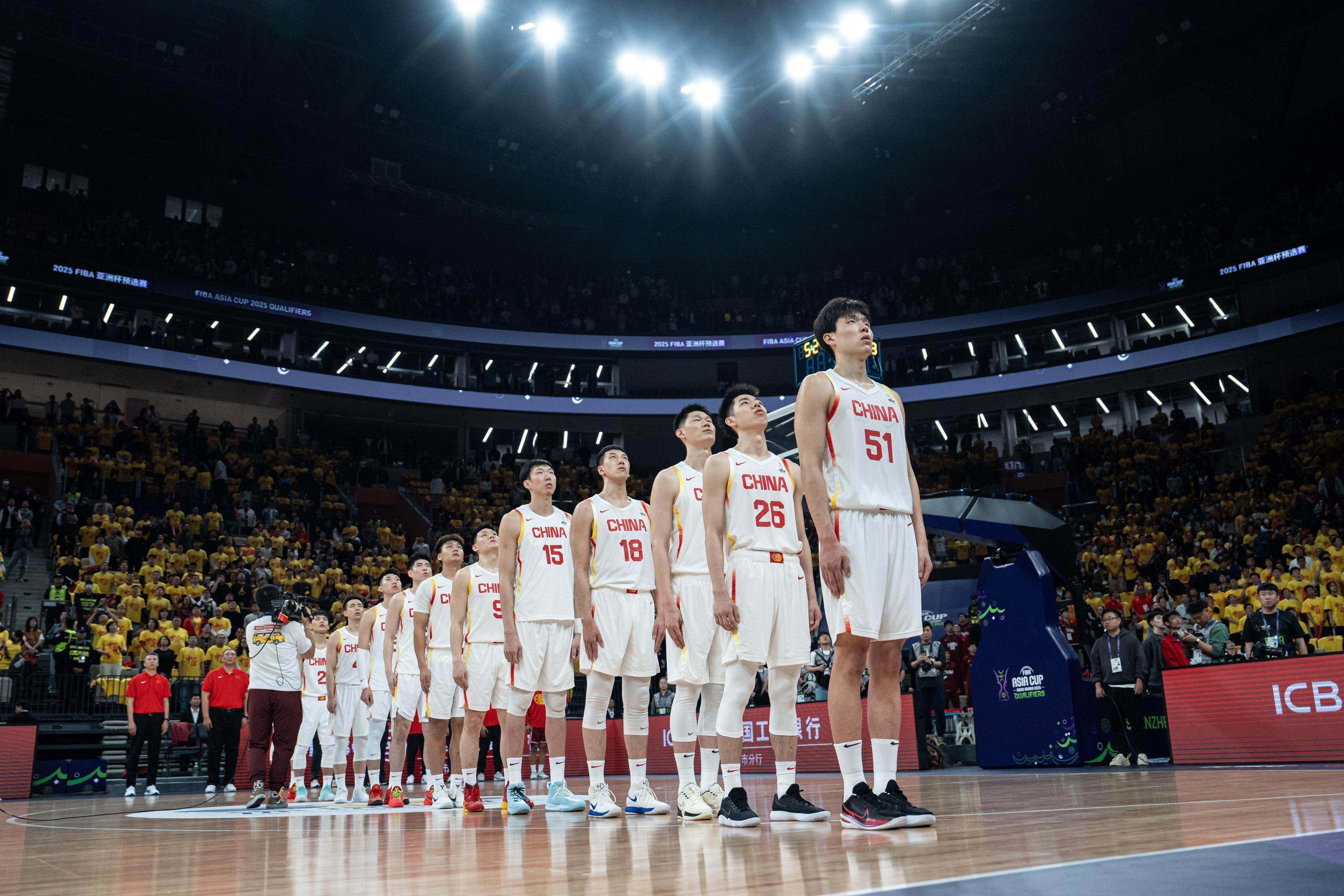 亚洲杯篮球赛：中国队再次晋级半决赛