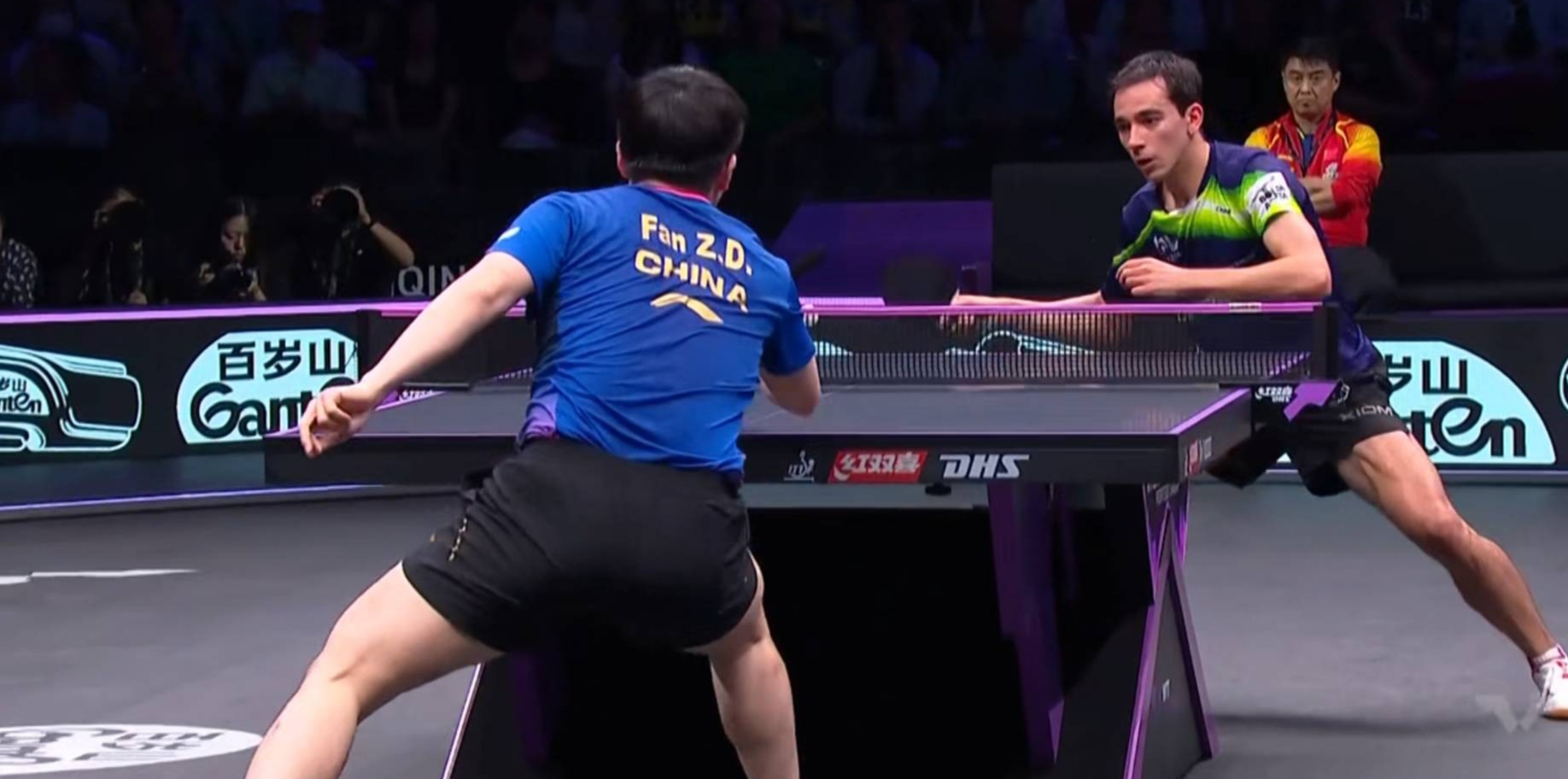 队员战术调整得当，展现出色实力的简单介绍