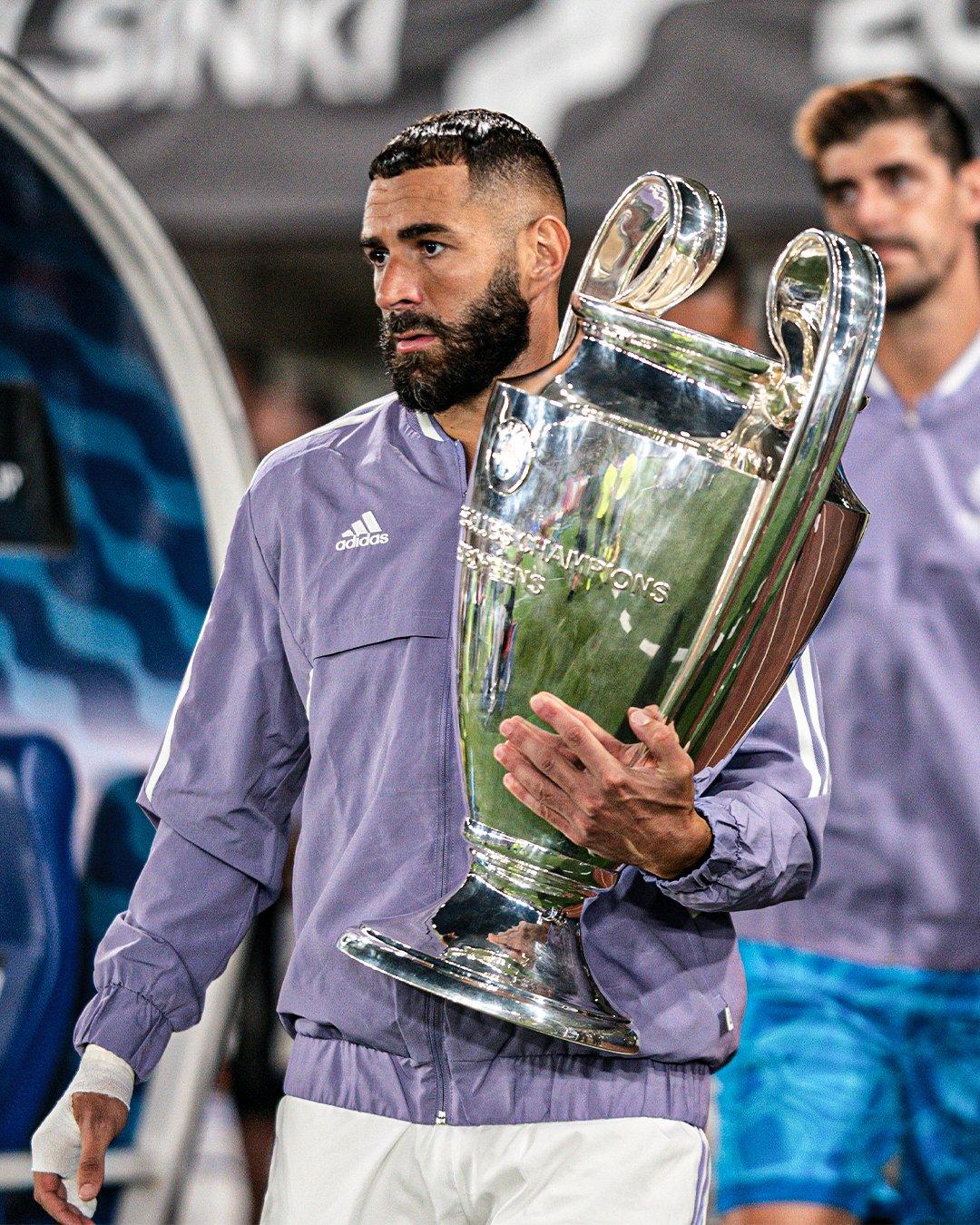 欧洲各大俱乐部将在足球场上斗智斗勇，为球迷带来惊喜