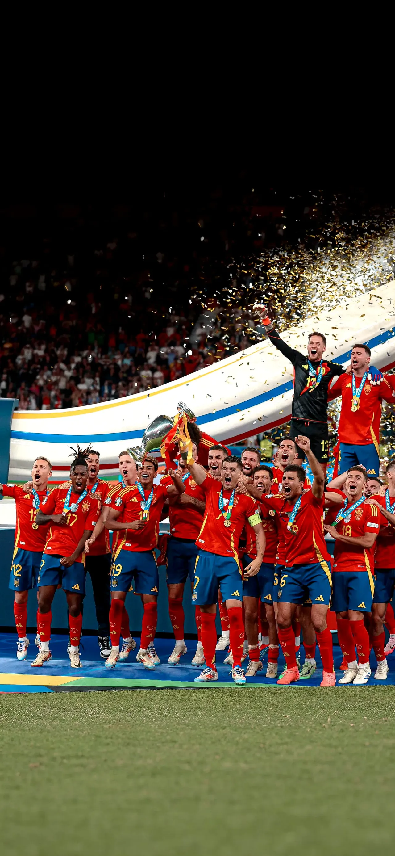 西班牙足球队晋级为队史最佳强